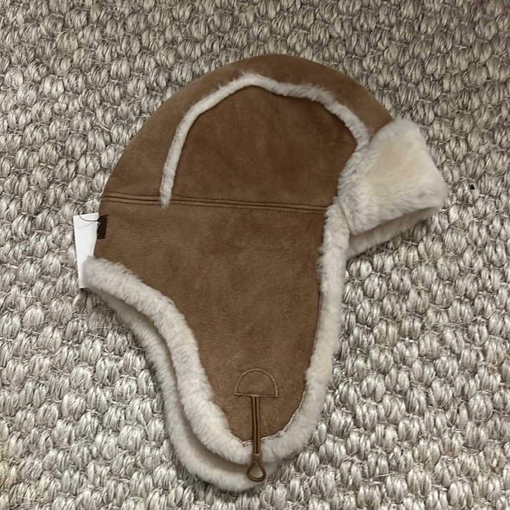 Ugg Bailey Aviator new with tags.